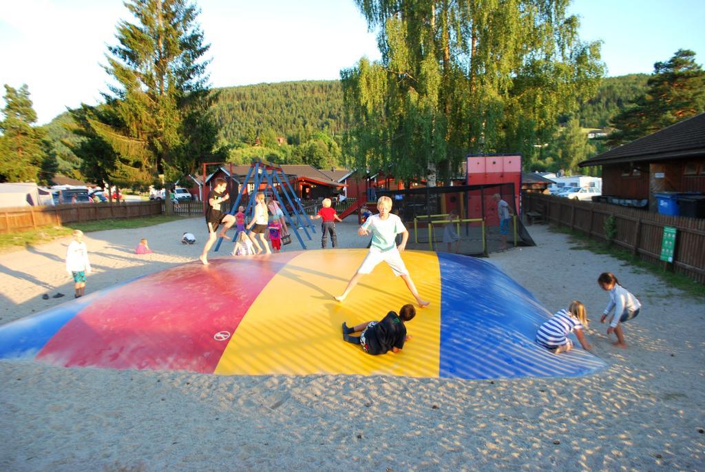Beveroya Hytteutleie Og Camping Бо Екстериор снимка