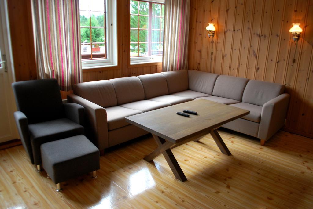 Beveroya Hytteutleie Og Camping Бо Екстериор снимка