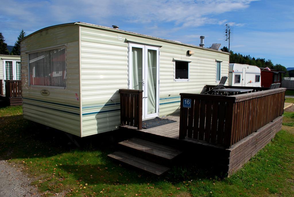 Beveroya Hytteutleie Og Camping Бо Стая снимка
