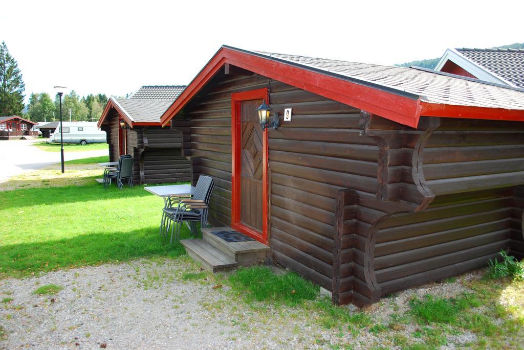 Beveroya Hytteutleie Og Camping Бо Стая снимка